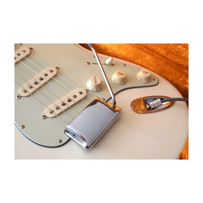 Hovedbilde Fender Strat Vintage Bridge Cover